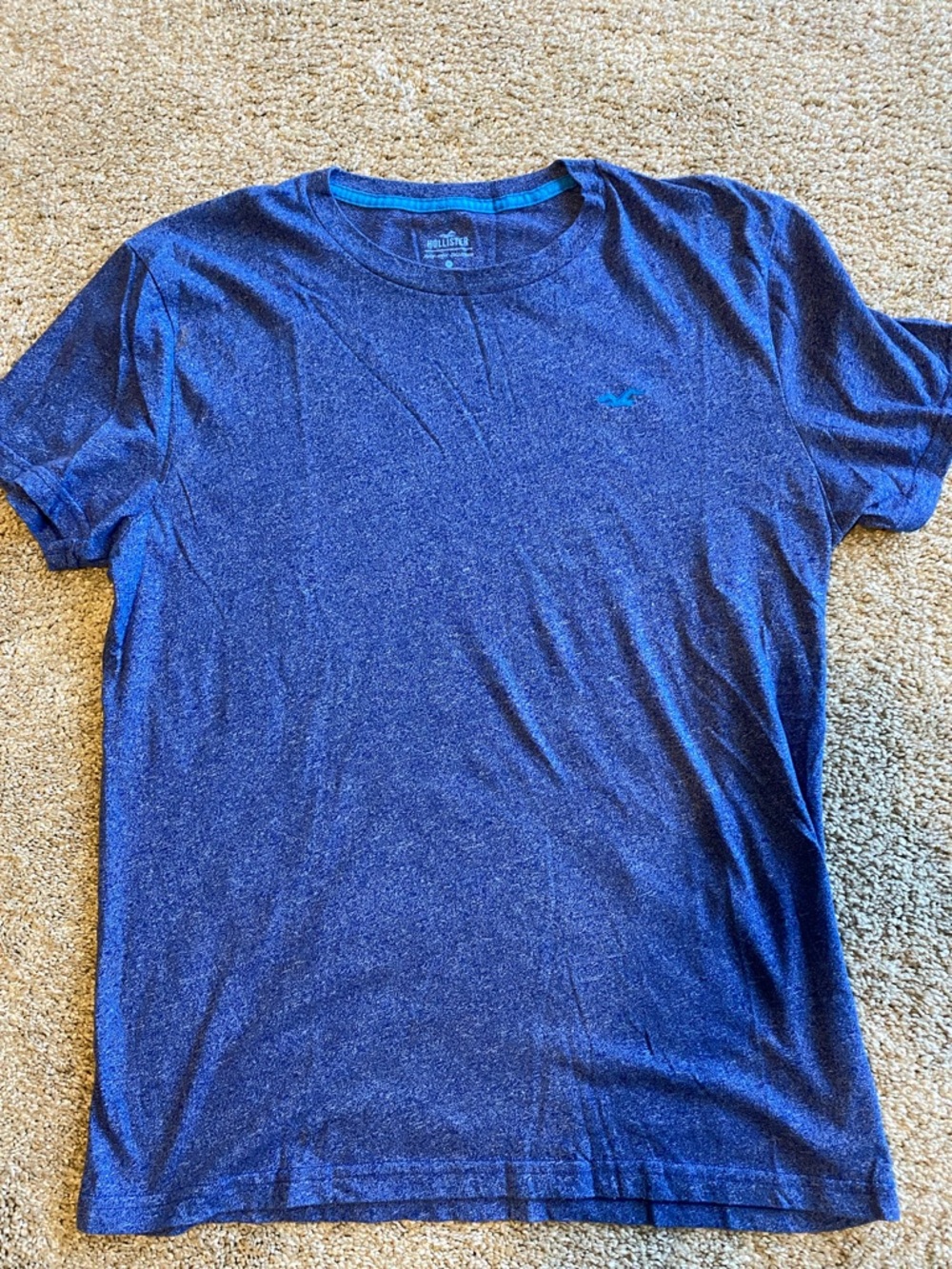 Hollister Men's Heathered Blue Crew Neck Tee